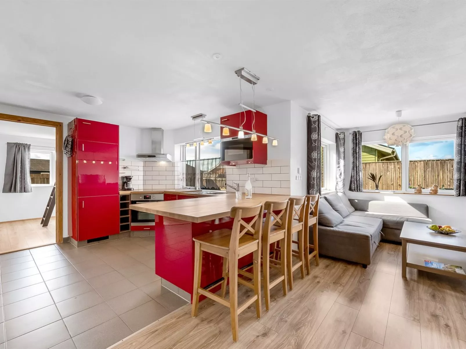 "Heming" - 100m from the sea-Binnen