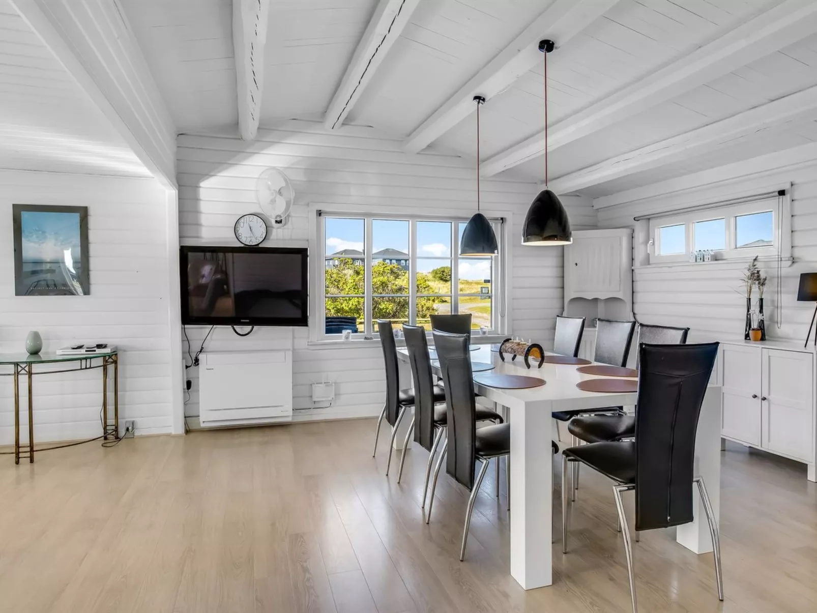 "Aika" - 500m from the sea-Binnen