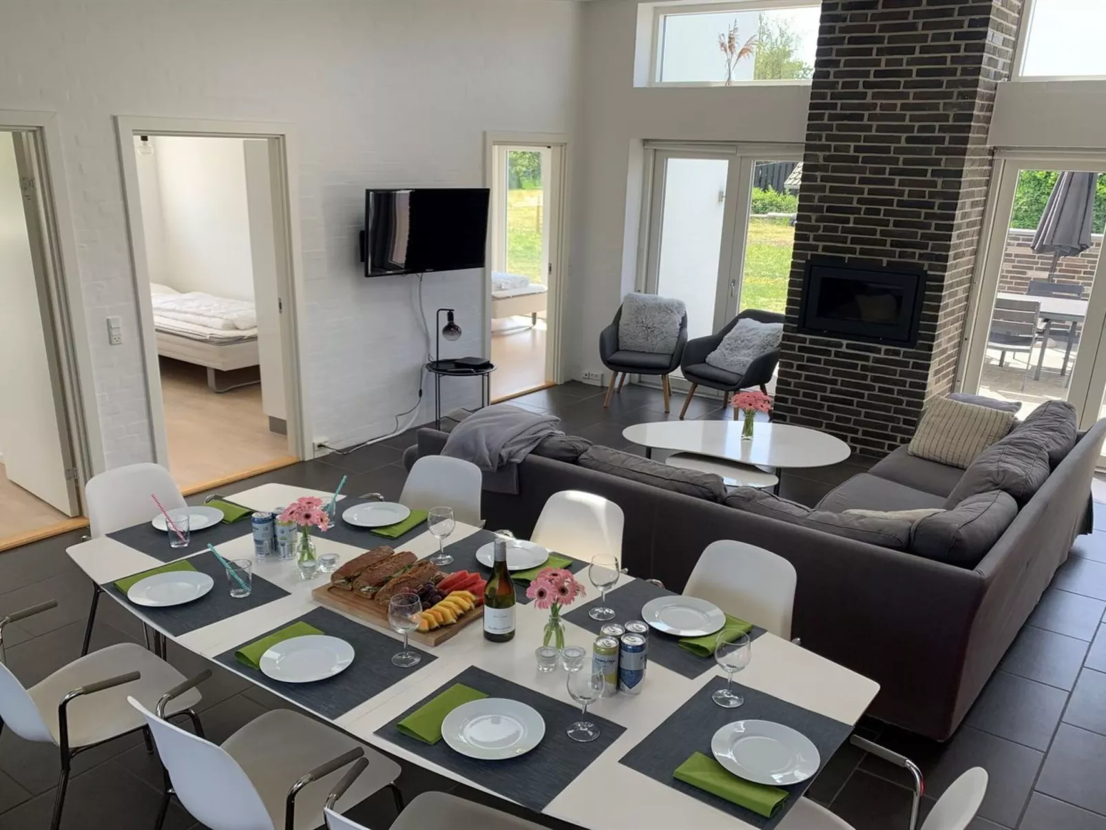 "Hvenild" - 800m from the sea-Binnen