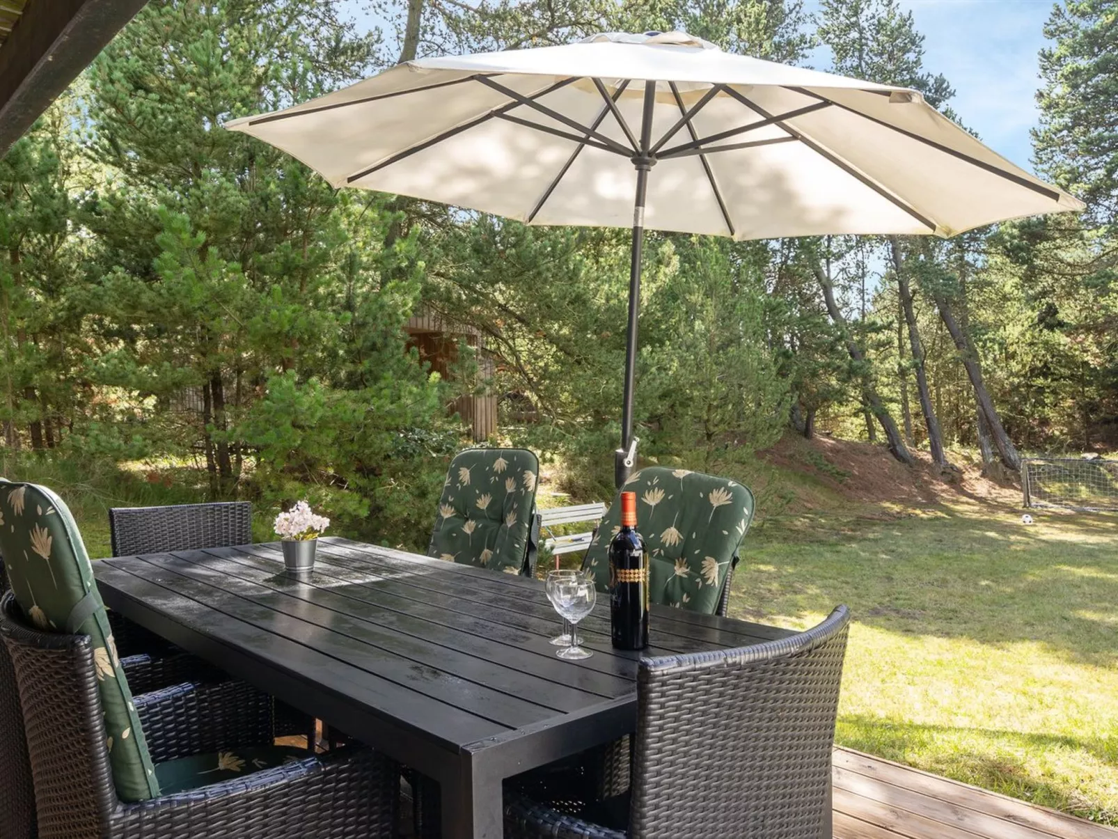 "Benedikta" - 2.4km from the sea-Buiten