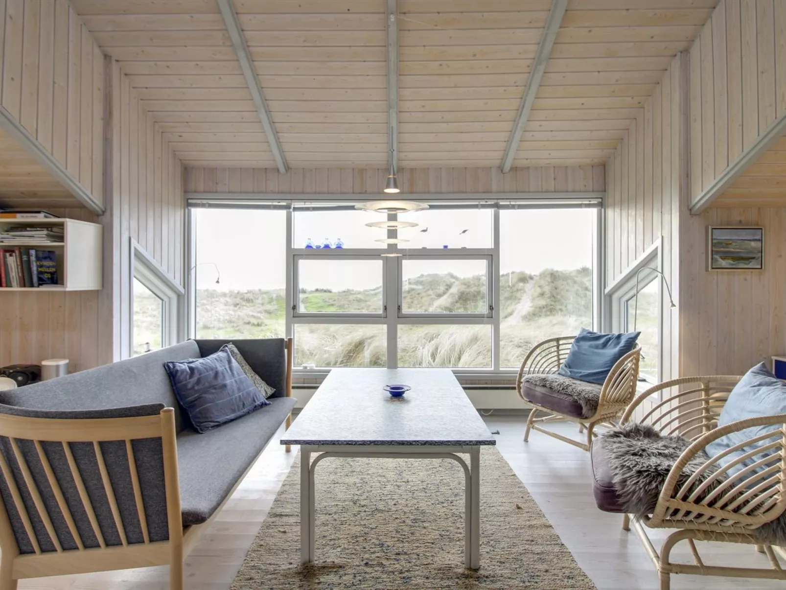 "Wikar" - 50m from the sea-Binnen