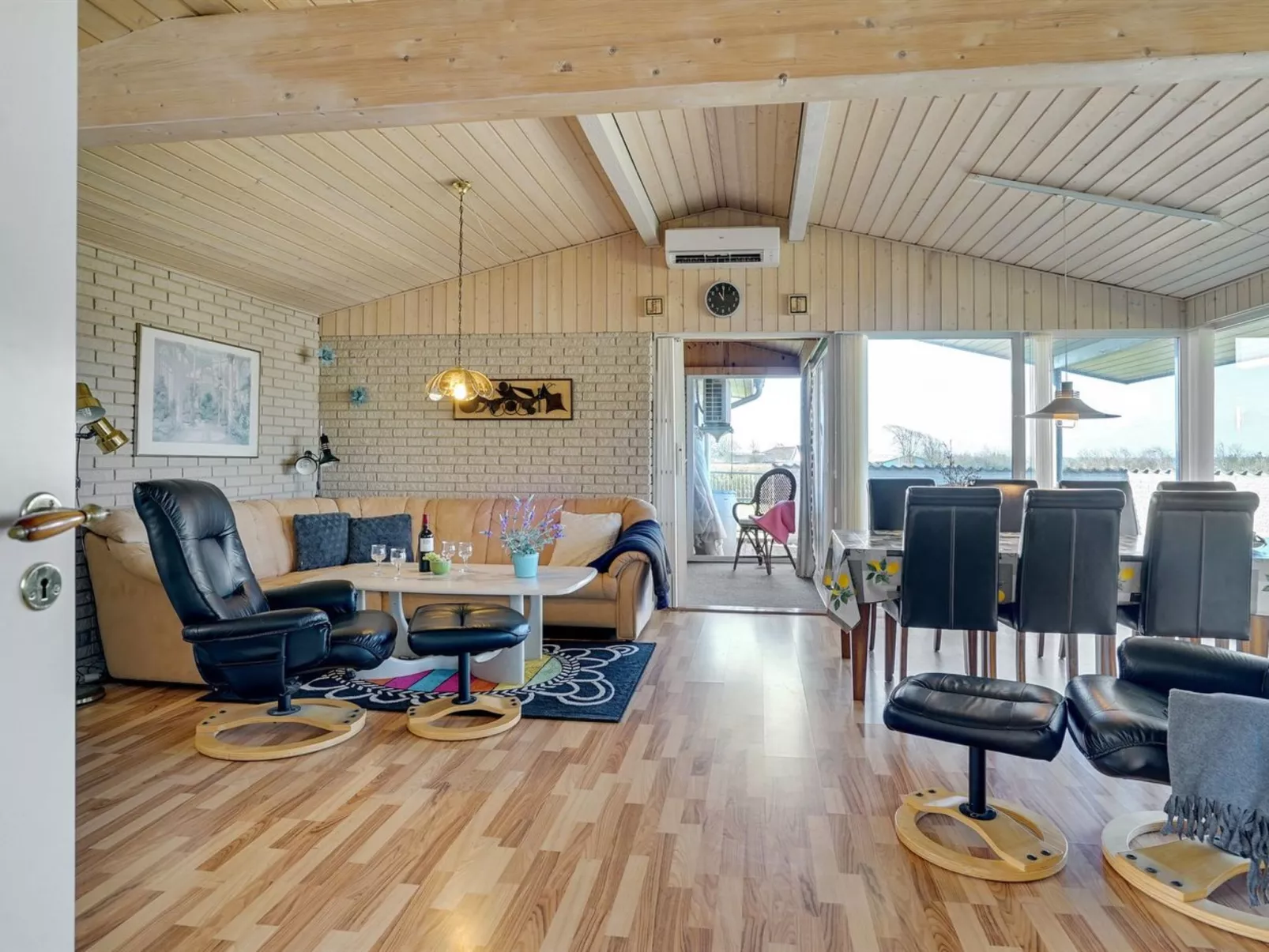 "Anselma" - 800m to the fjord-Binnen