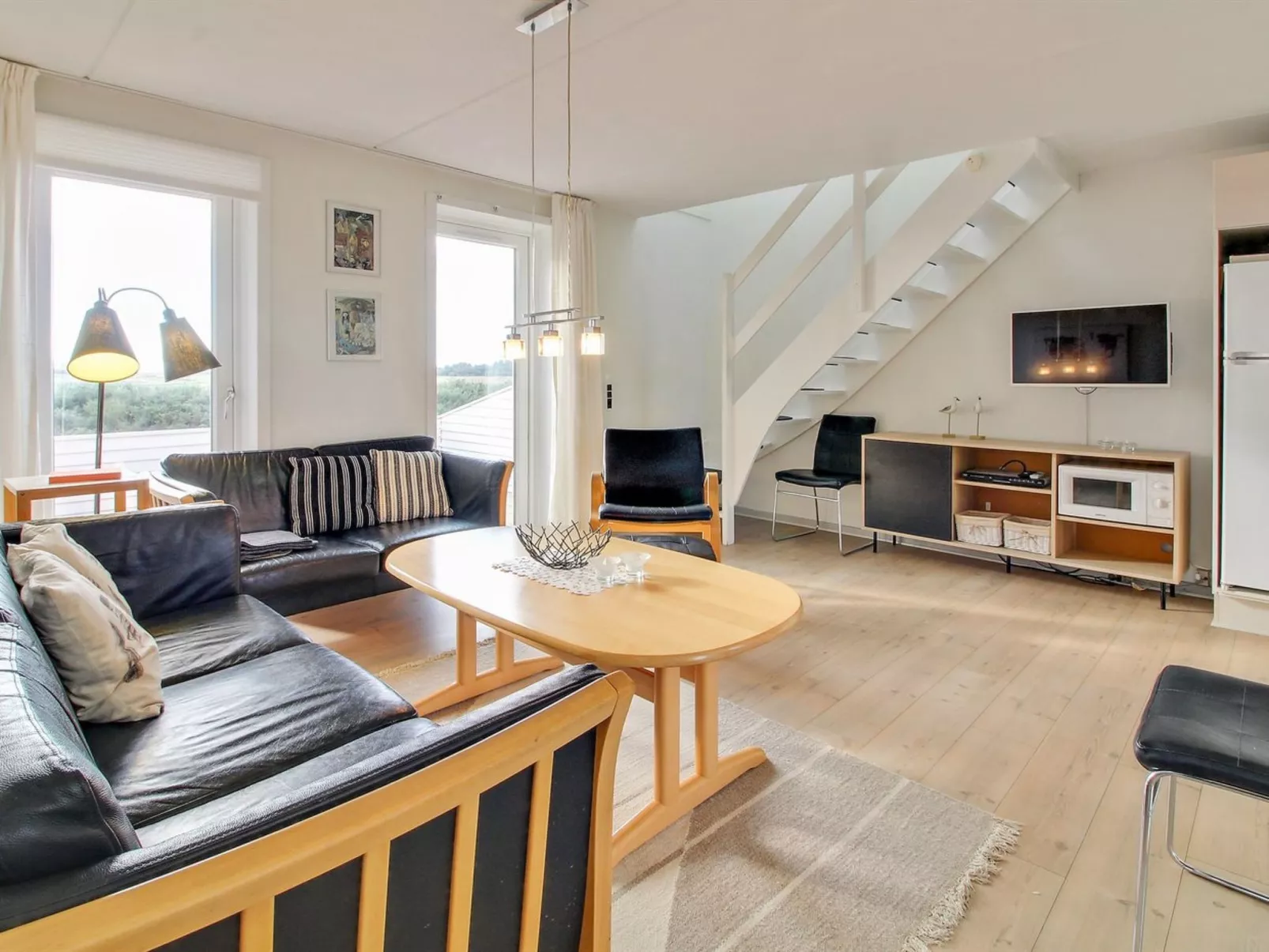 "Arabella" - 2.3km from the sea - Binnen