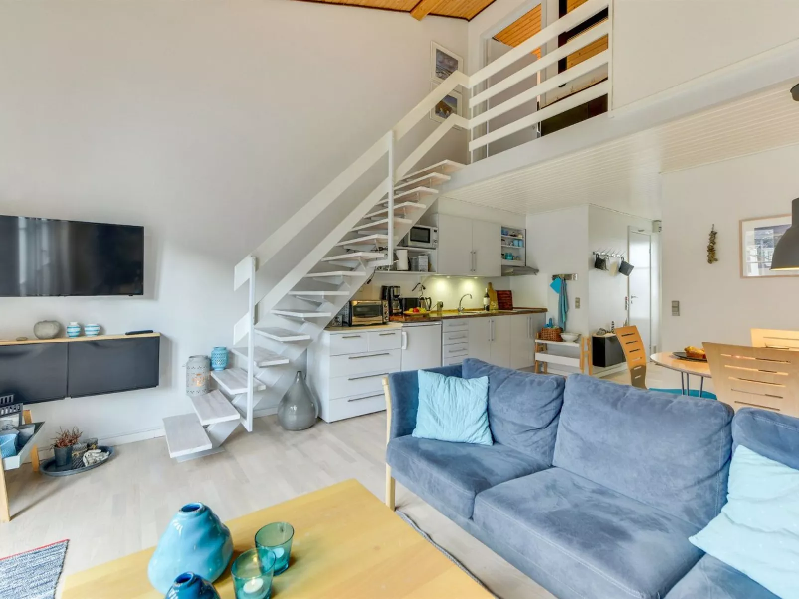 "Cita" - 100m to the fjord-Binnen