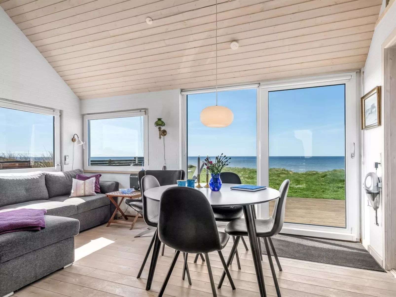 "Trifun" - 50m from the sea-Binnen