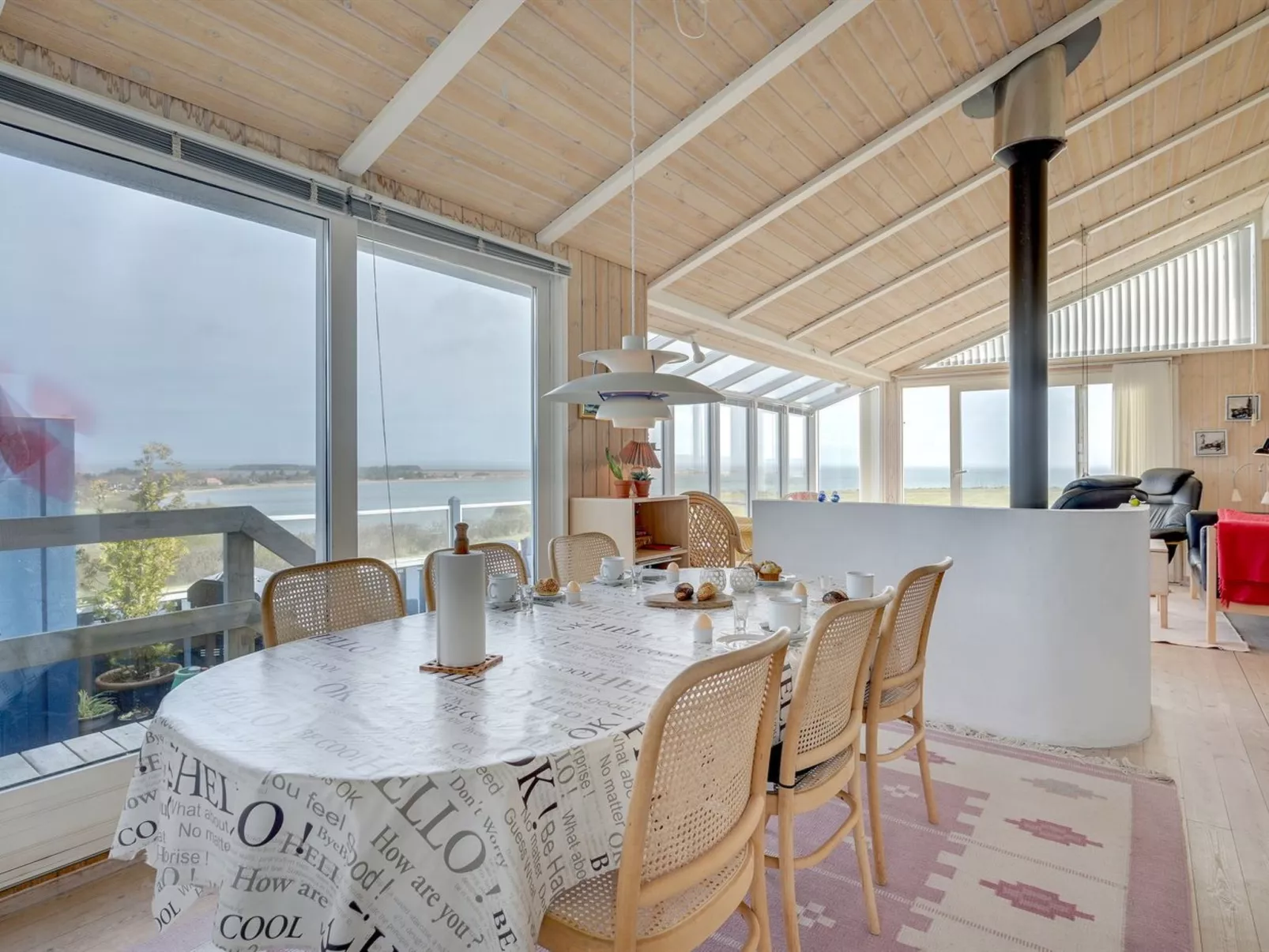 "Rajna" - 95m to the fjord-Binnen