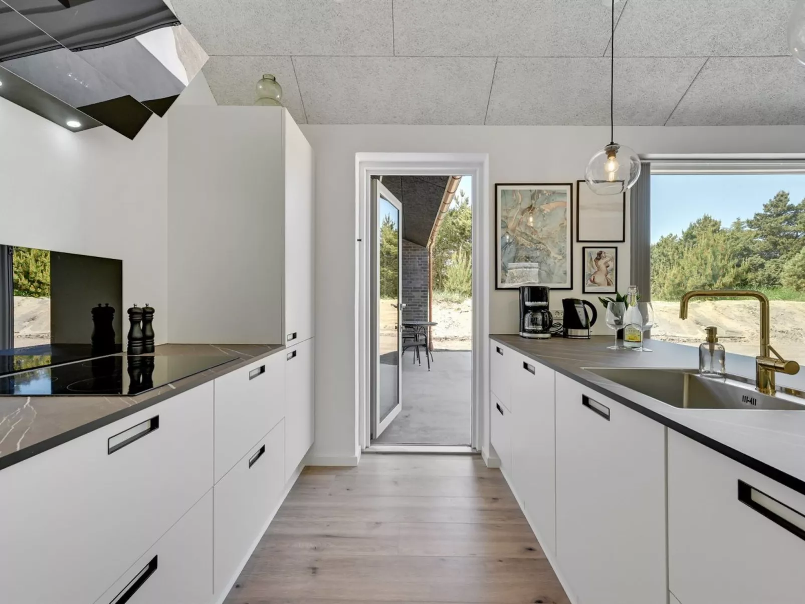 "Pejo" - 950m from the sea-Binnen