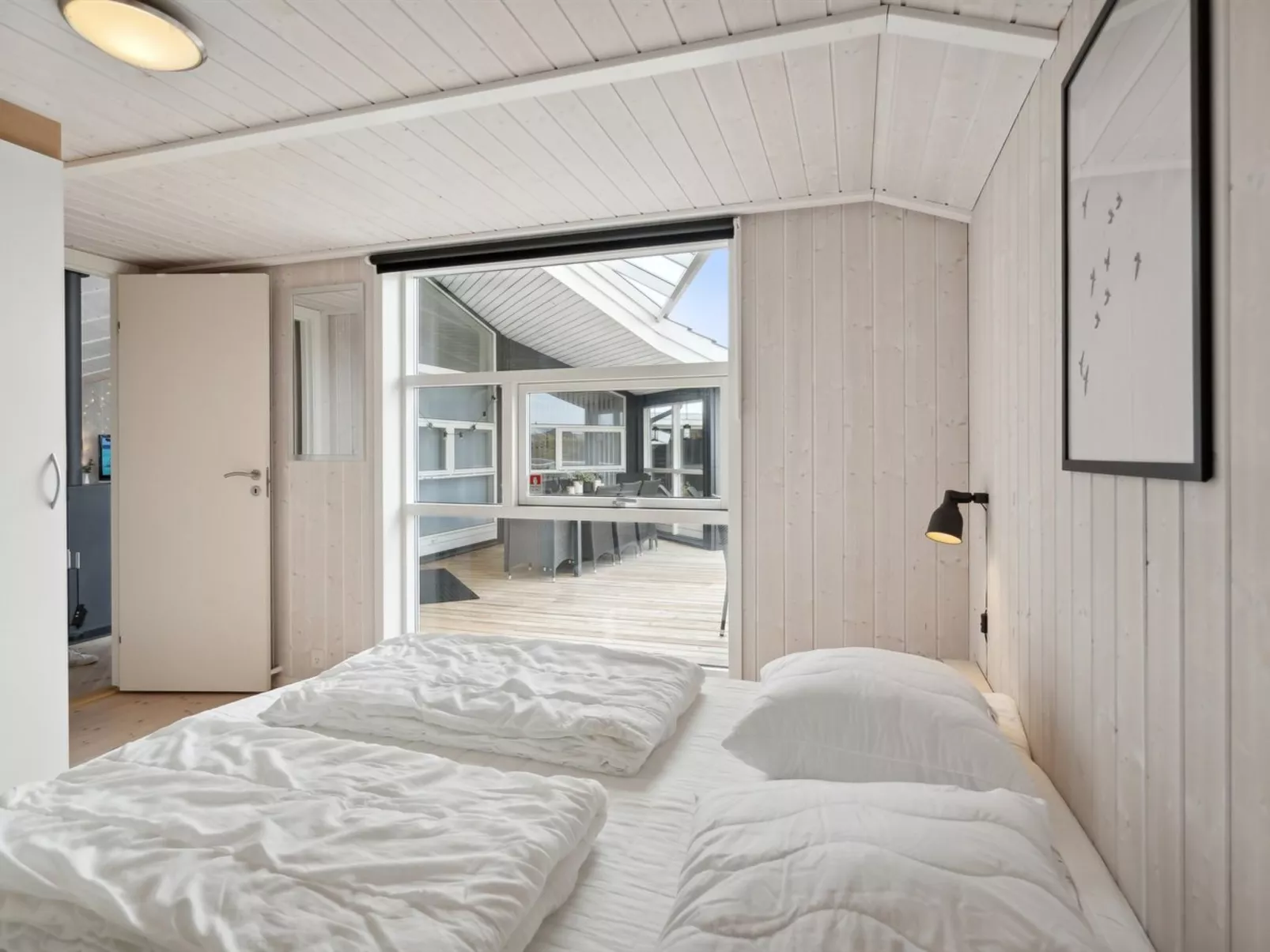 "Arnod" - 400m from the sea-Binnen