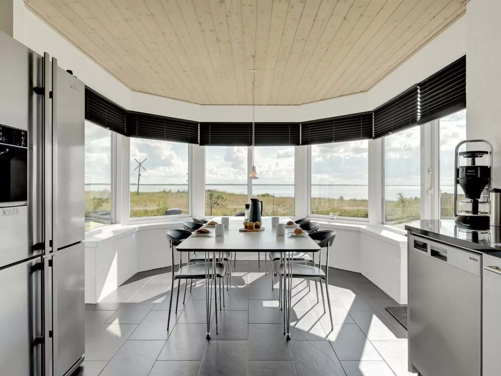 "Bibbi" - 20m to the fjord-Binnen