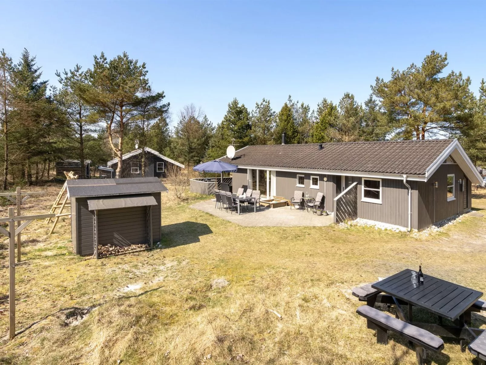 "Sighbiorn" - 950m from the sea-Buiten