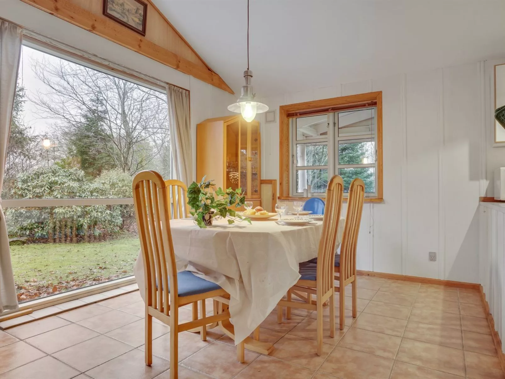 "Flugha" - 500m to the fjord-Binnen