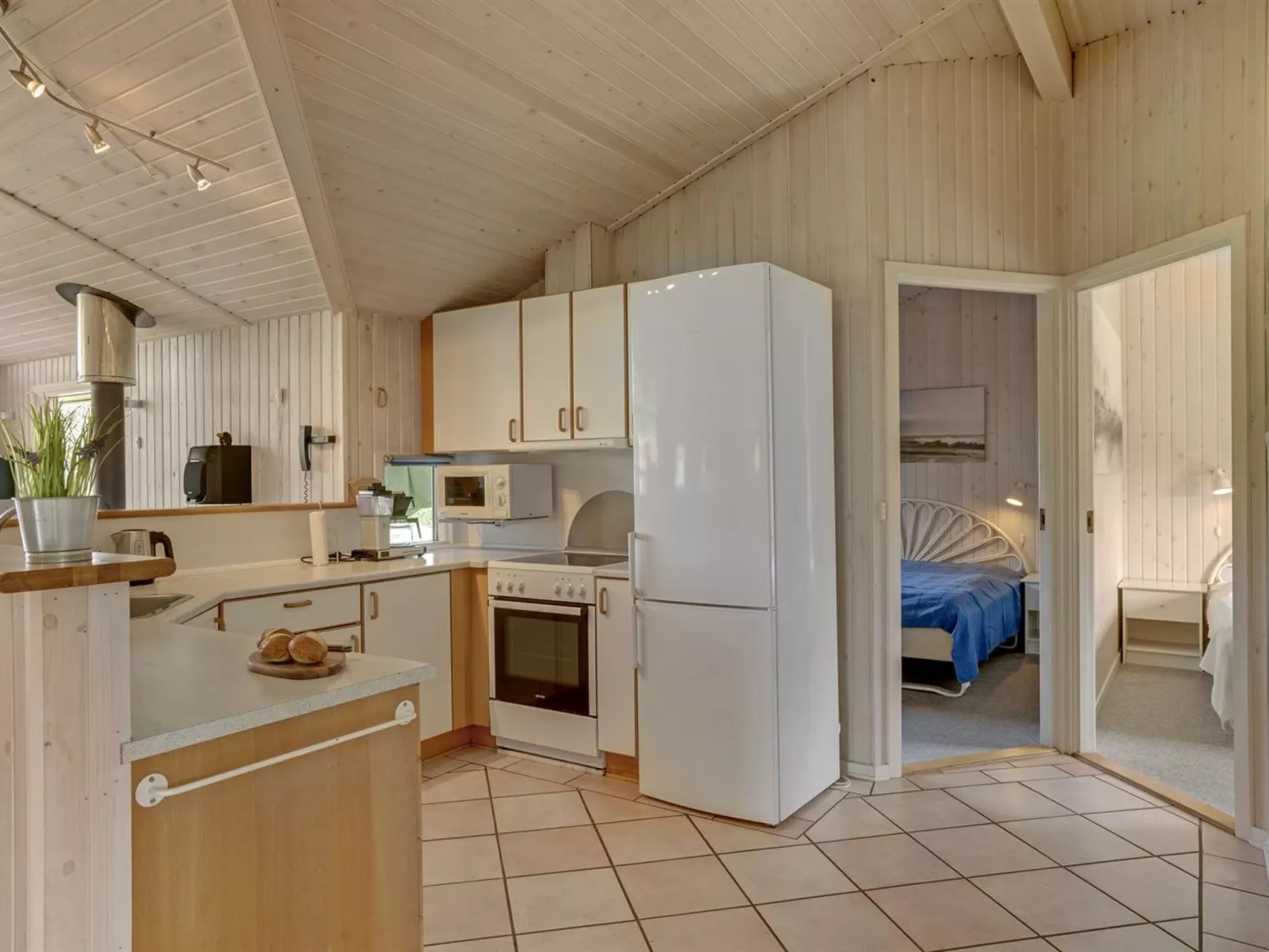 "Folke" - 250m from the sea-Binnen