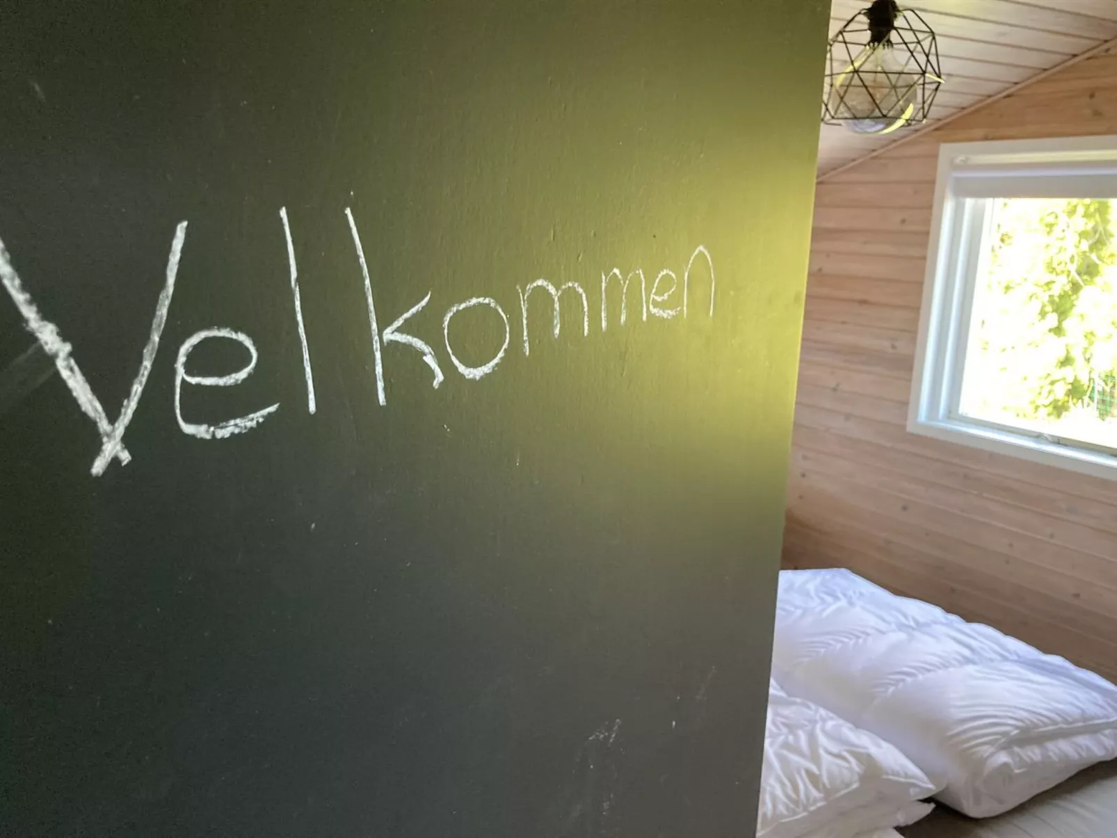 "Aleksa" - 400m from the sea-Binnen