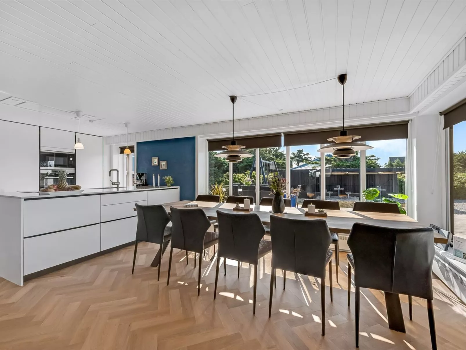 "Hillevi" - 200m from the sea-Binnen