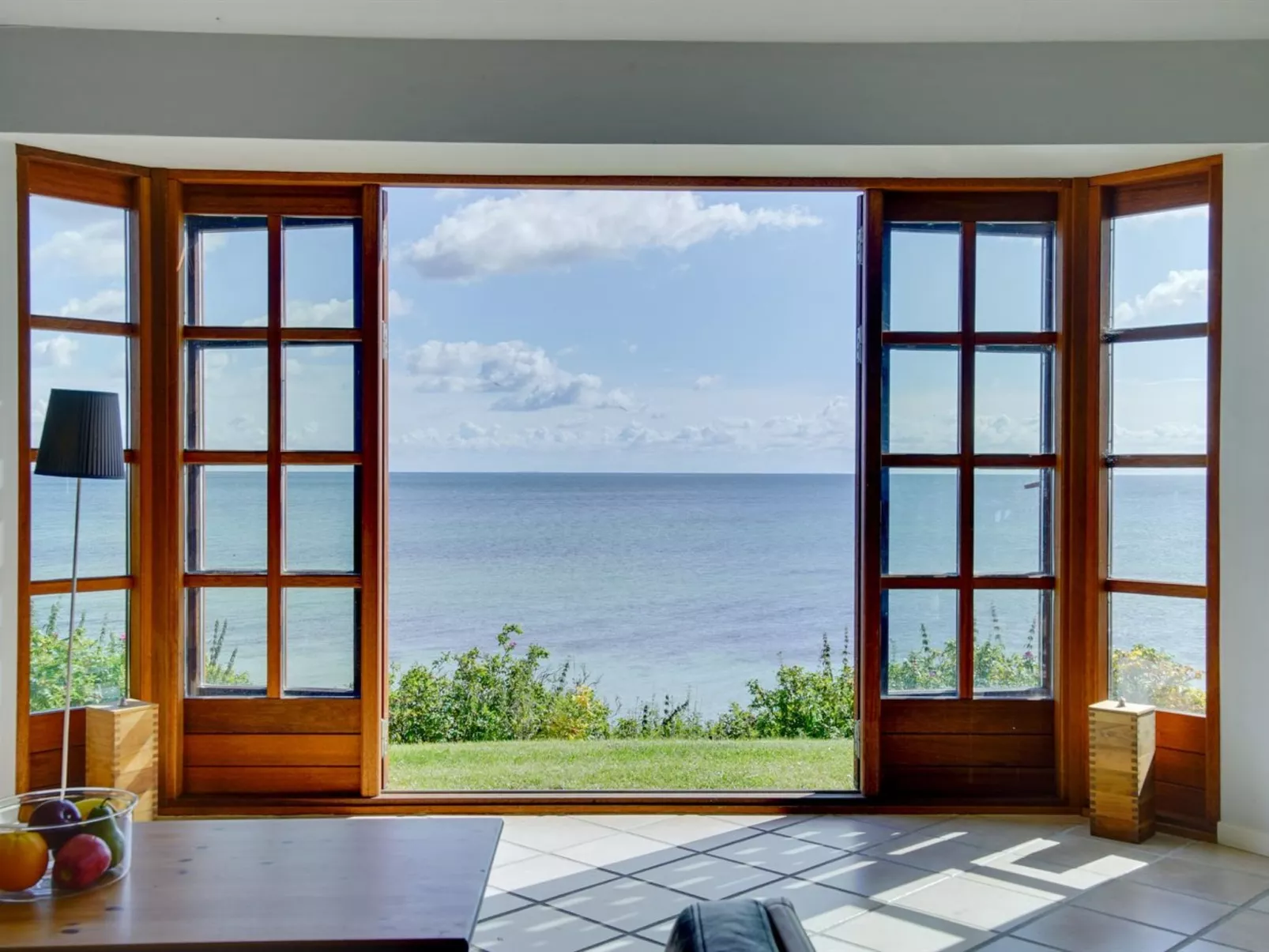 "Botmar" - 10m from the sea-Binnen