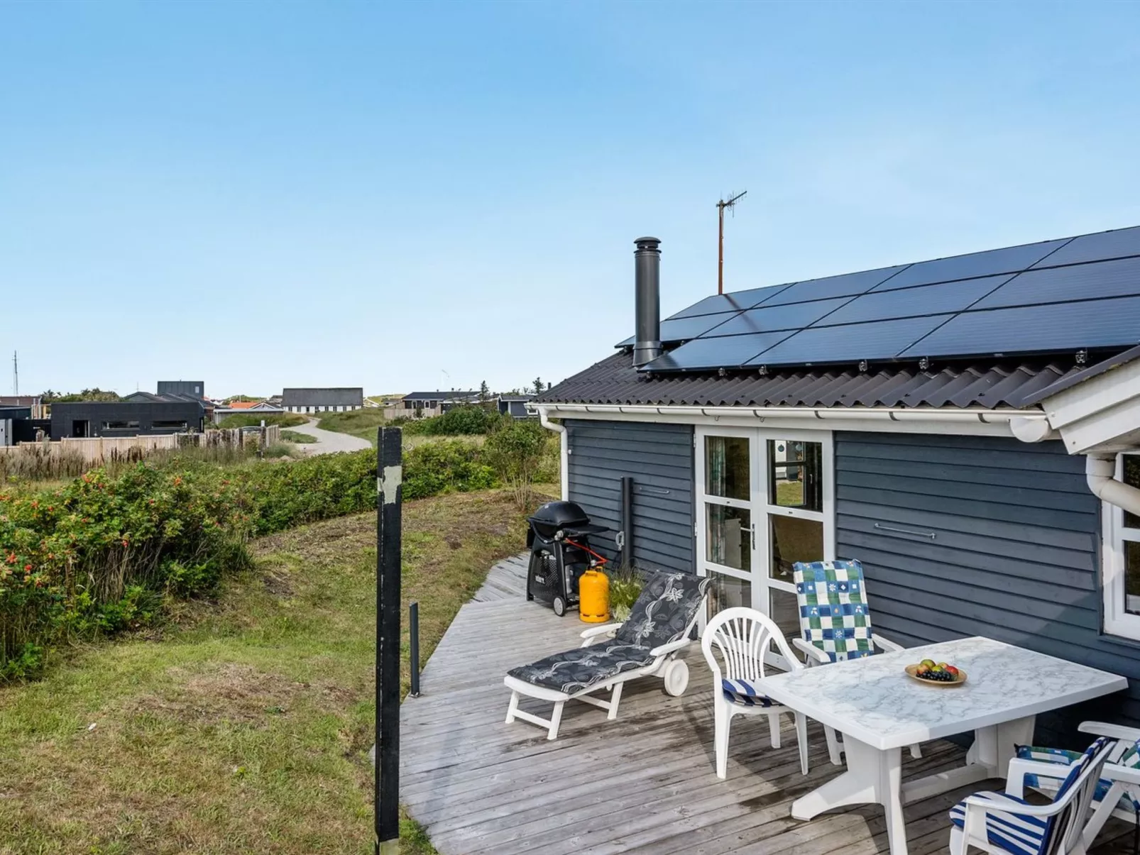 "Adisl" - 350m from the sea-Buiten