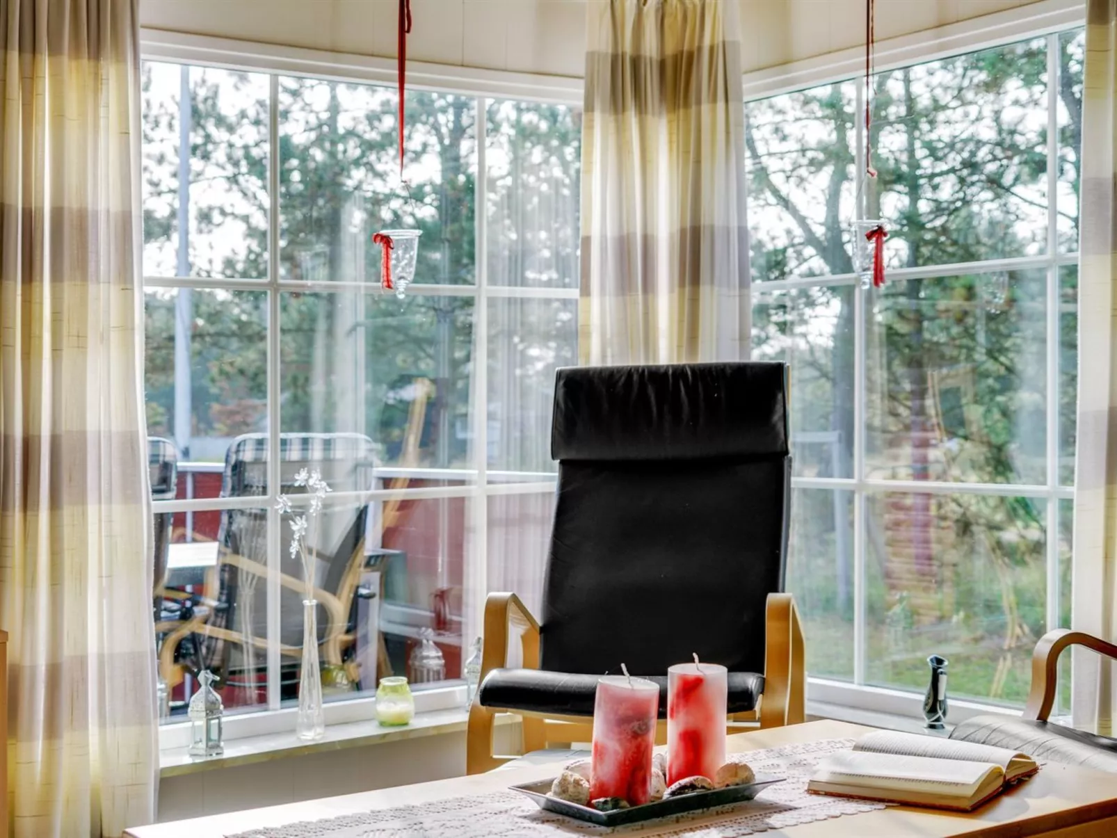 "Hilleborg" - 100m from the sea-Binnen