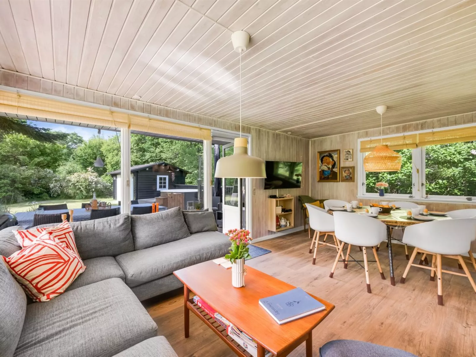 "Nelina" - 950m to the fjord-Binnen