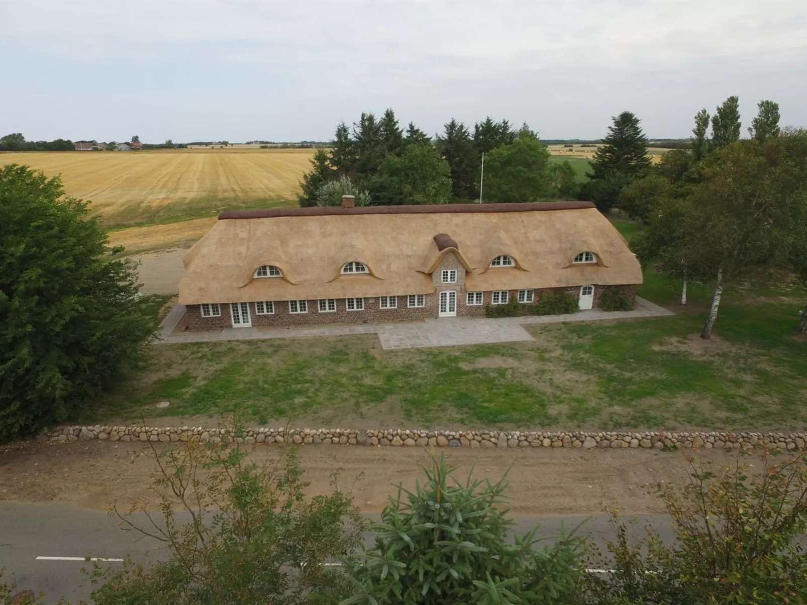 "Alitta" - 27km from the sea-Buiten