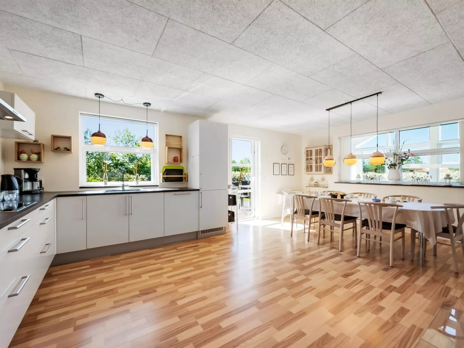 "Hedevig" - 800m to the fjord-Binnen