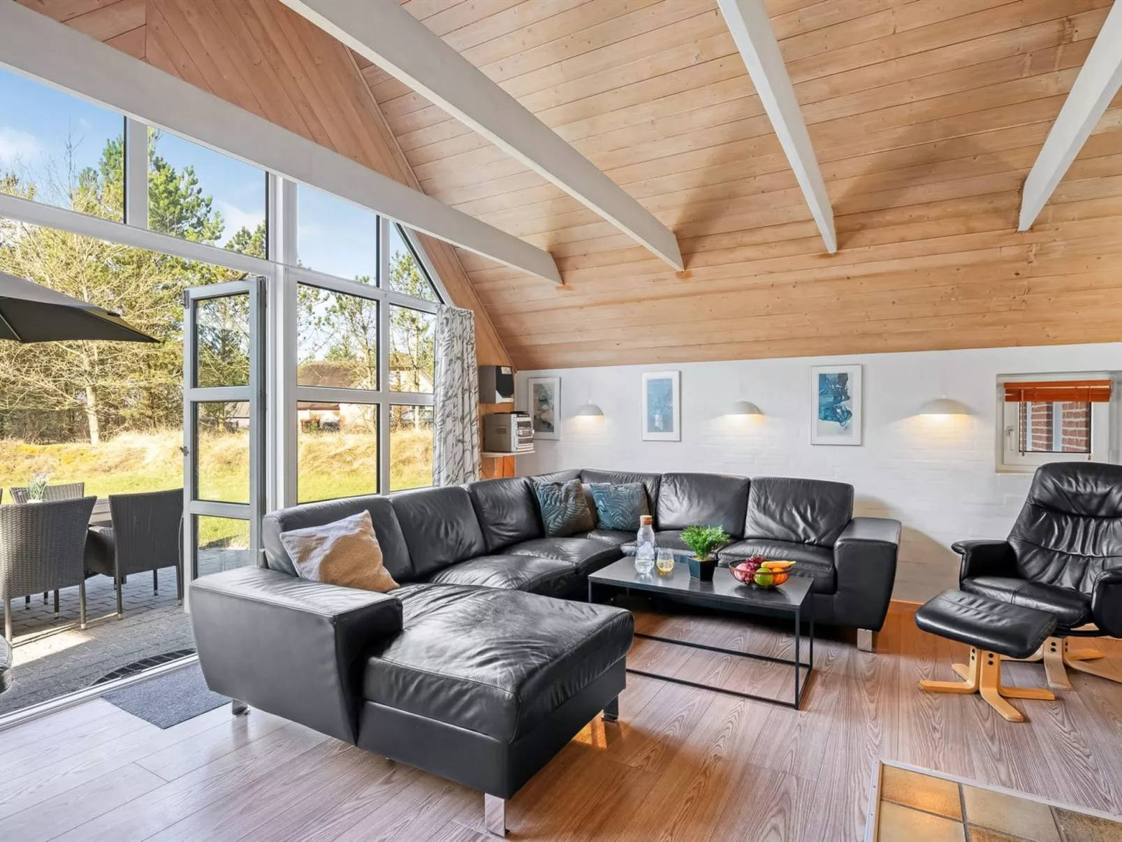 "Dorris" - 4.3km from the sea-Binnen