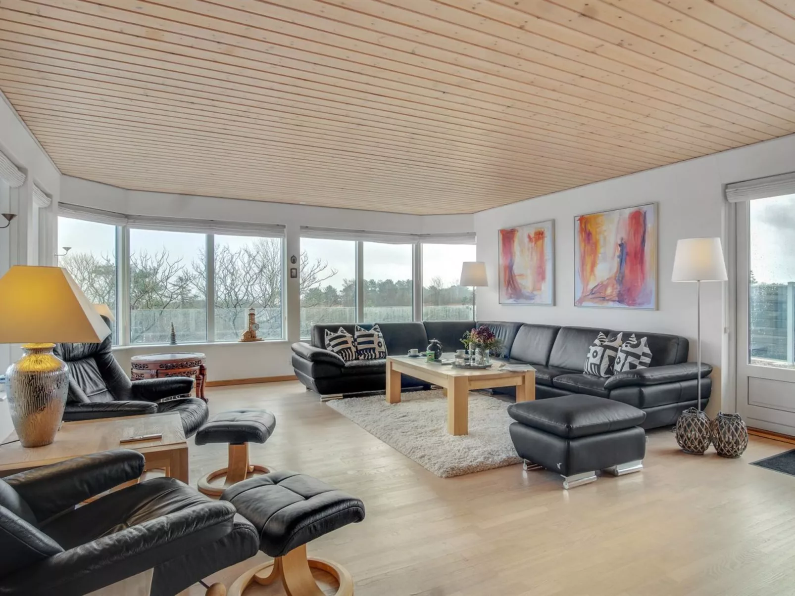 "Sahid" - 20m from the sea-Binnen