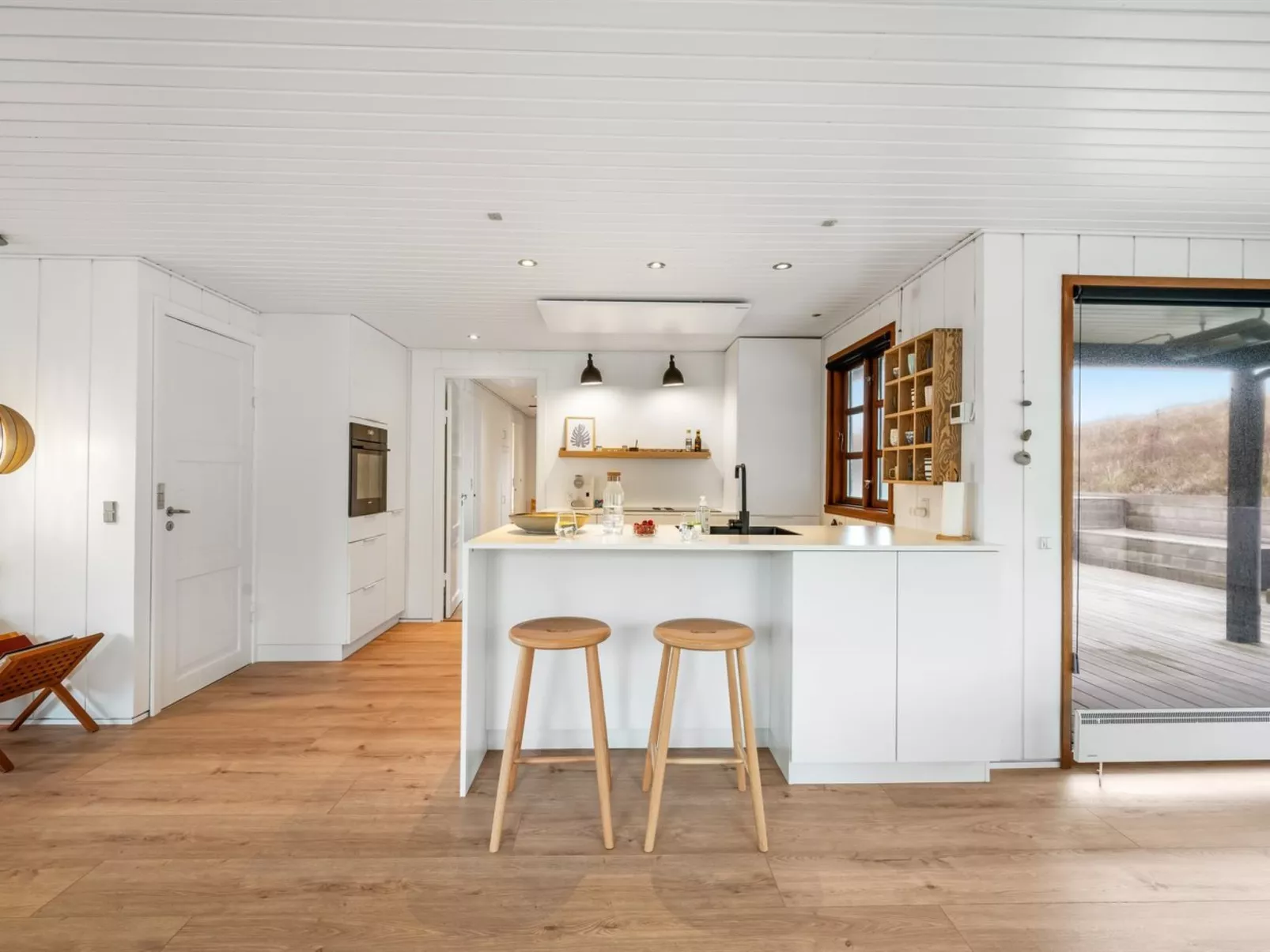 "Eyla" -  from the sea-Binnen