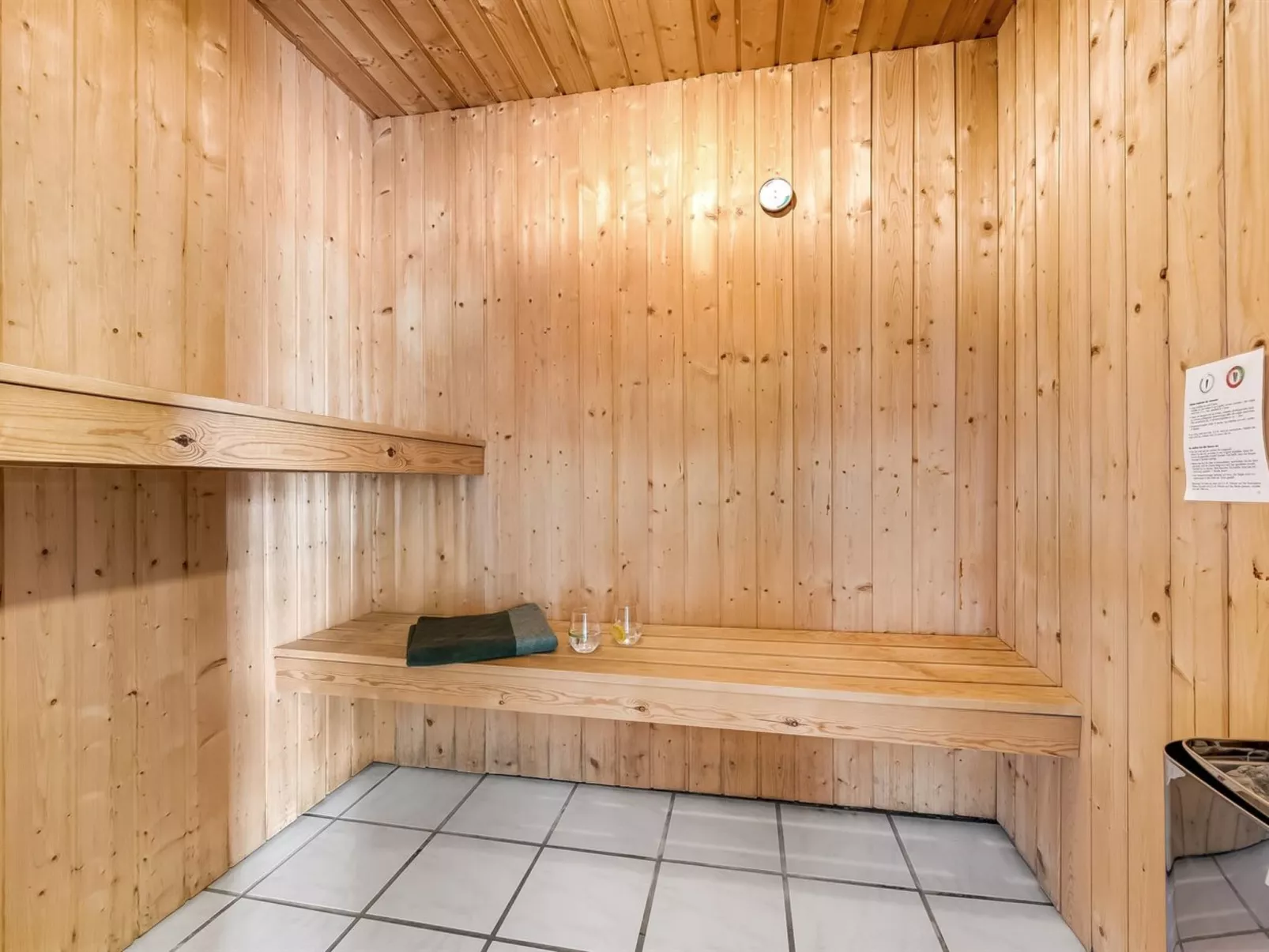 "Milena" - 200m from the sea-Binnen