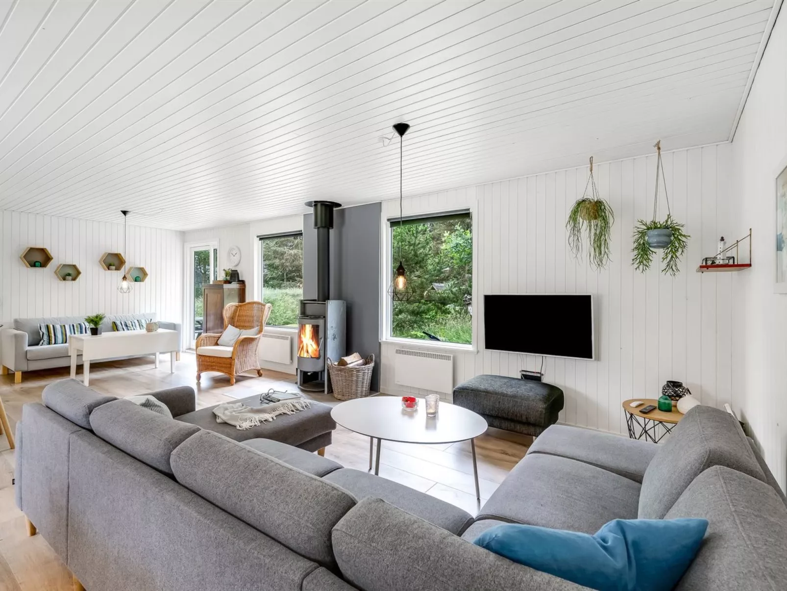 "Eleni" - 2.5km from the sea-Binnen