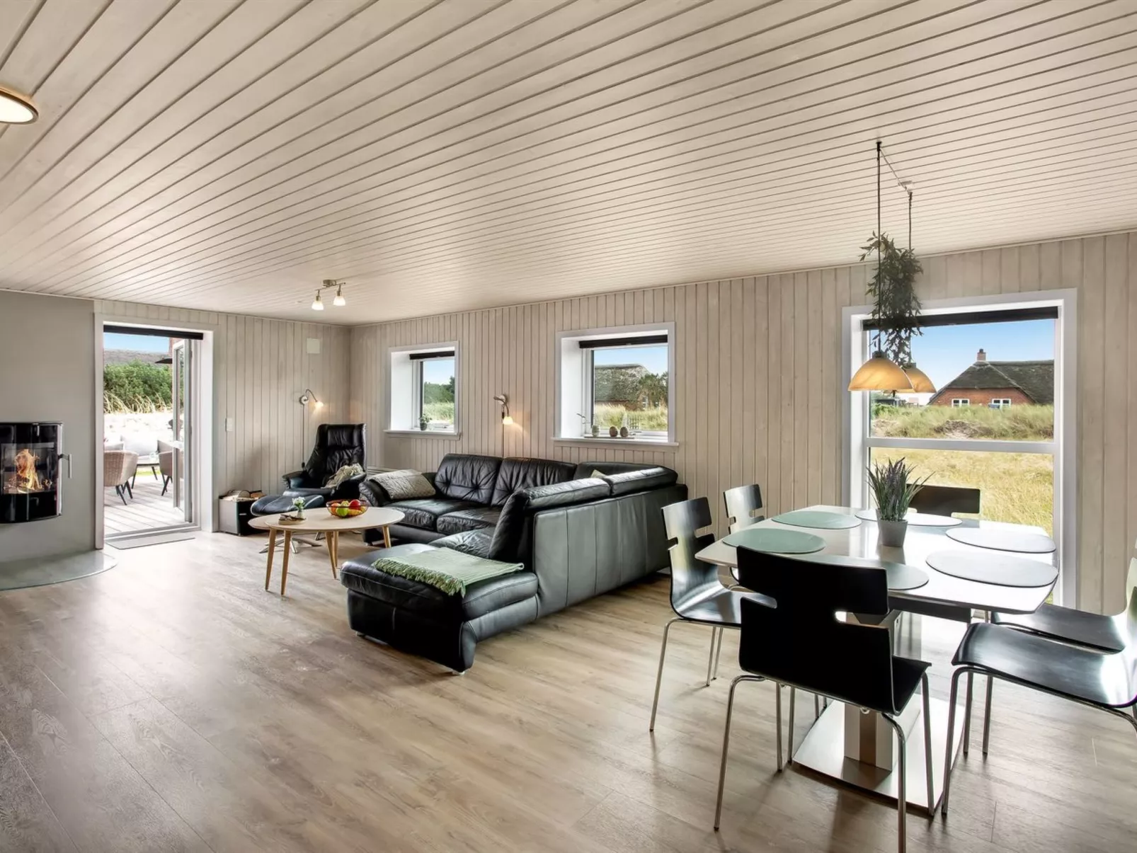 "Dirtje" - 200m from the sea-Binnen