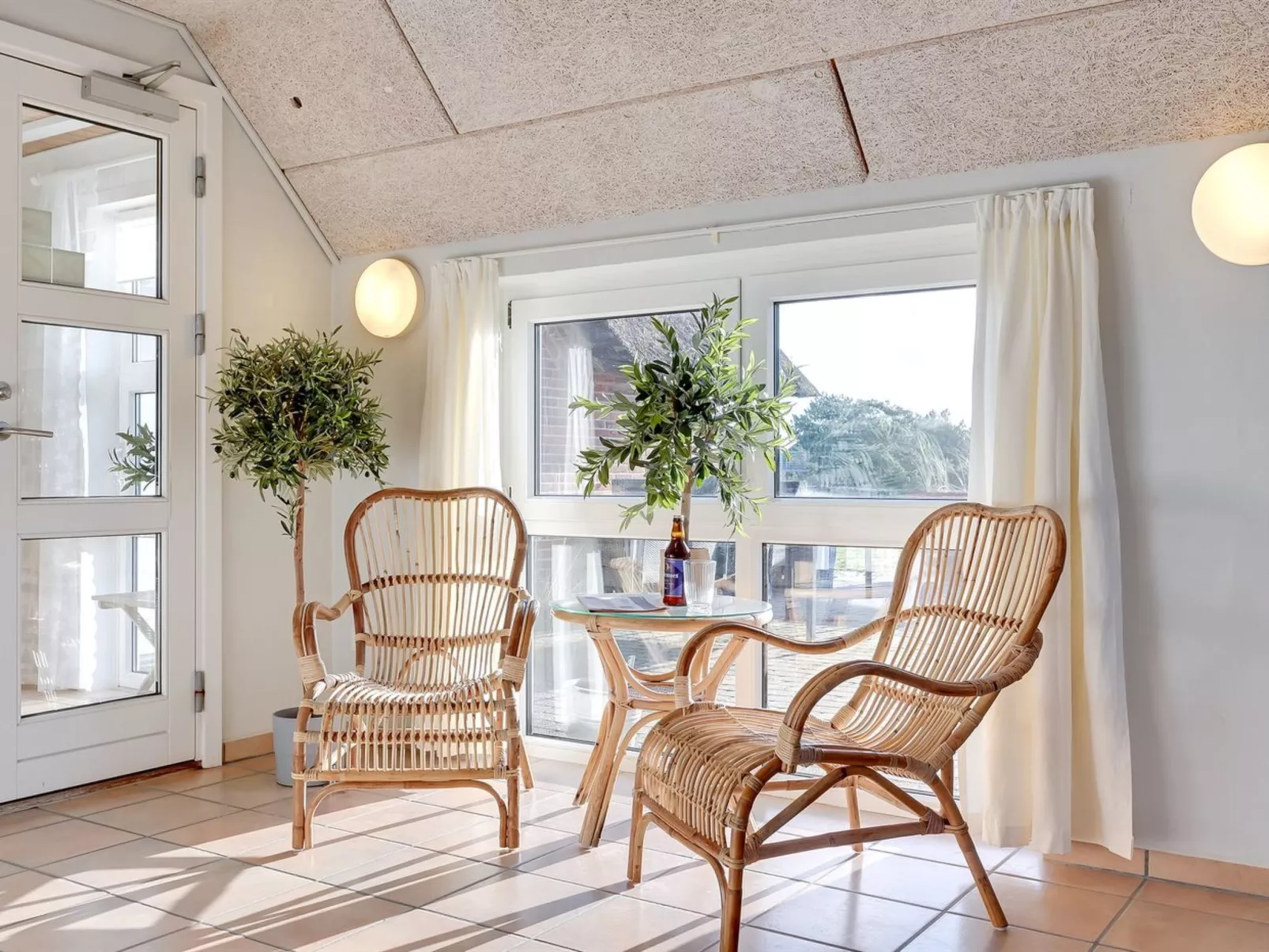 "Viana" - 100m from the sea-Binnen