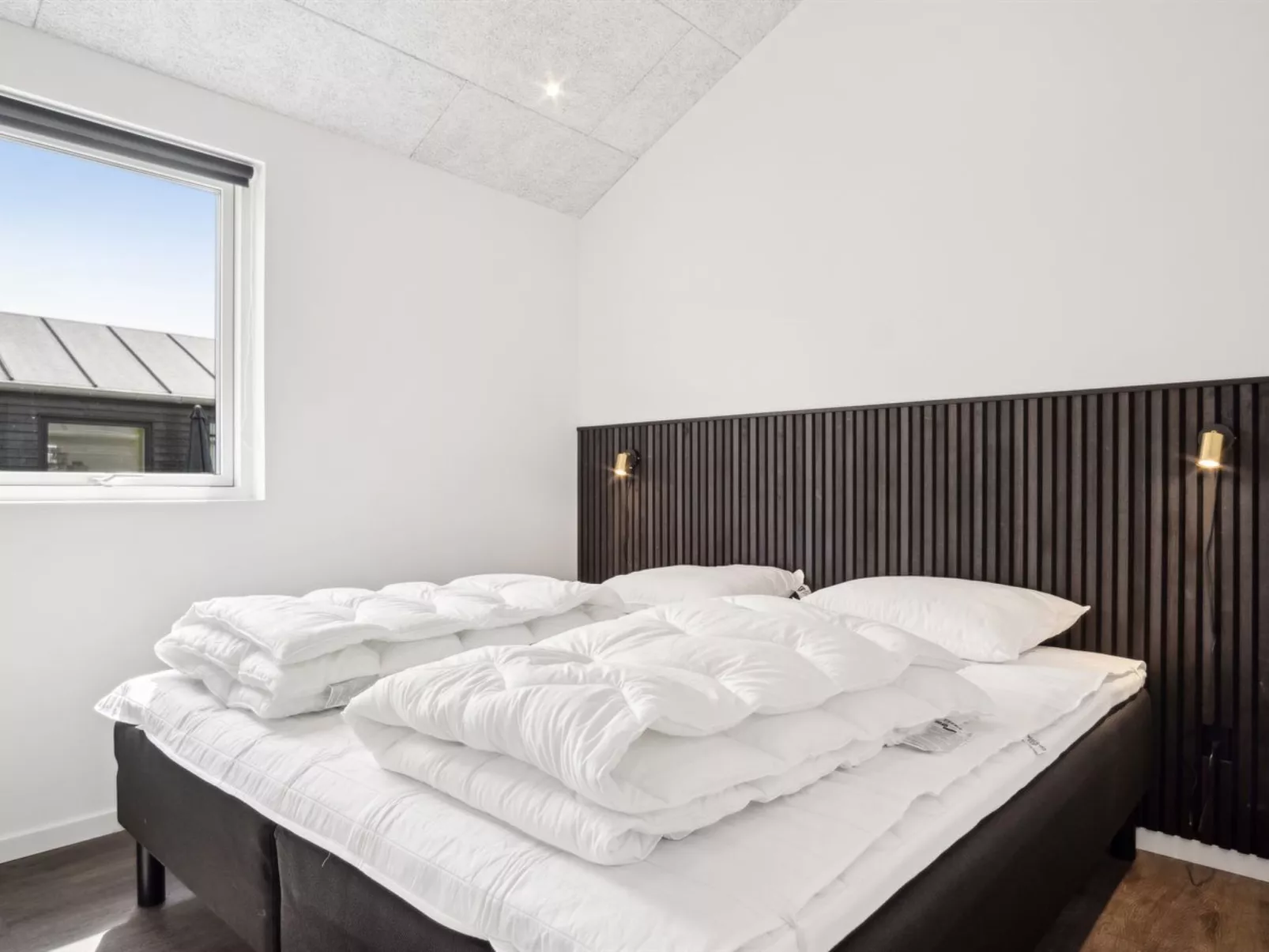 "Henryk" - 75m from the sea-Binnen