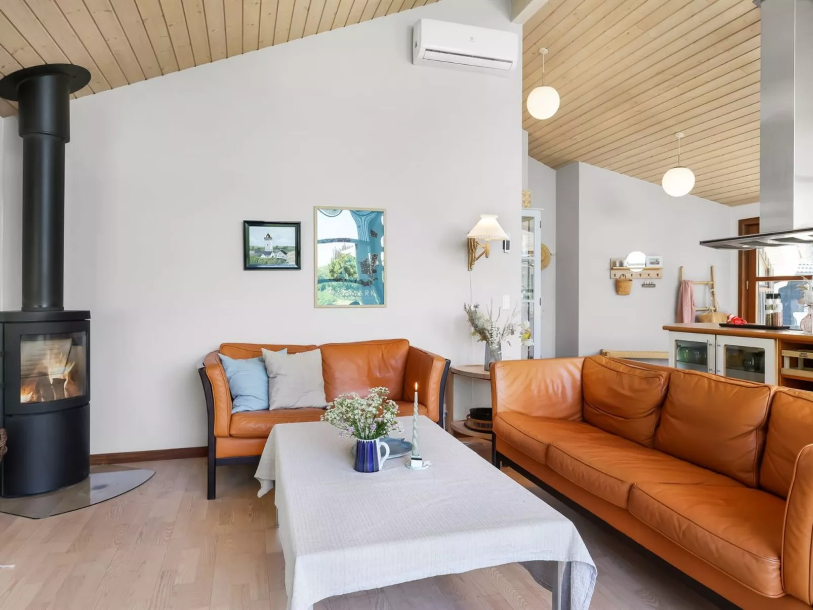 "Everd" - 300m from the sea-Binnen