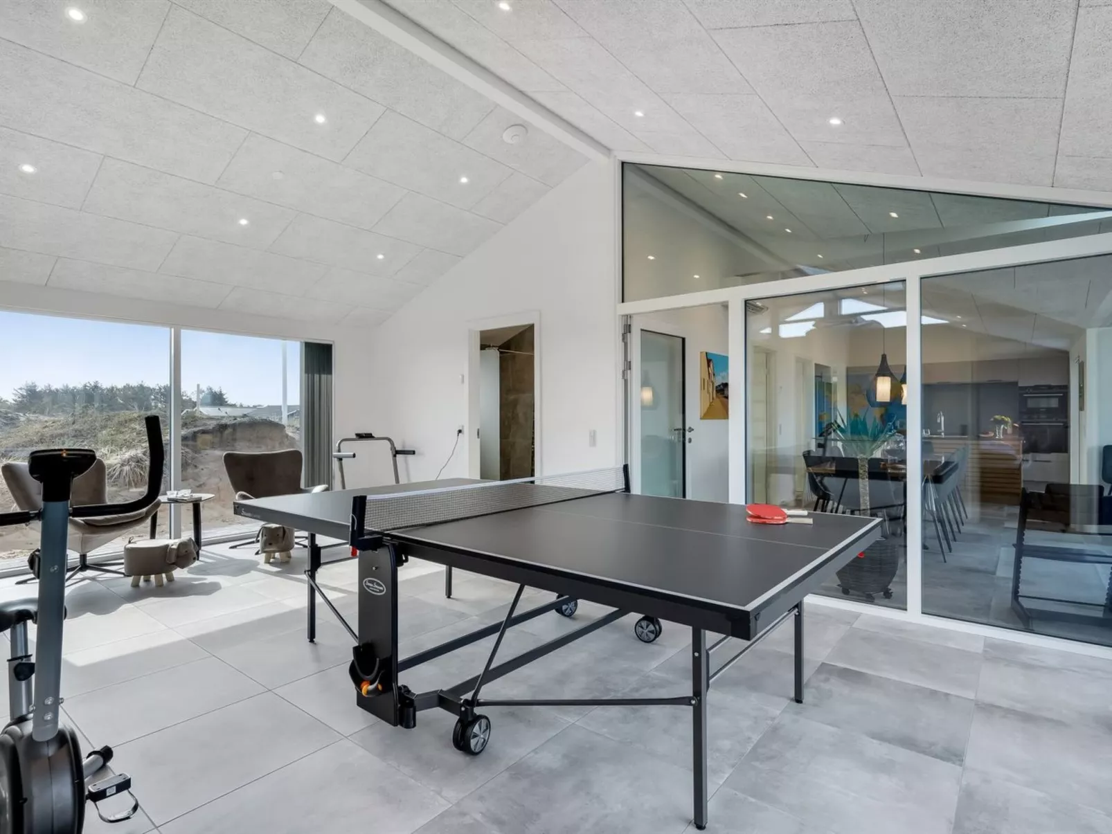 "Helga" - 650m from the sea-Binnen