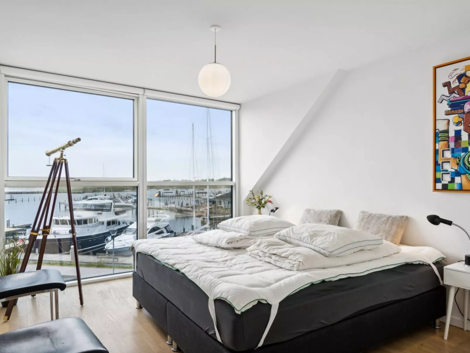 "Skade" - 10m from the sea-Binnen