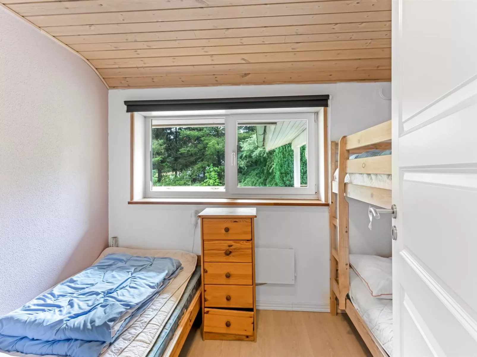 "Samine" - 2km from the sea-Binnen