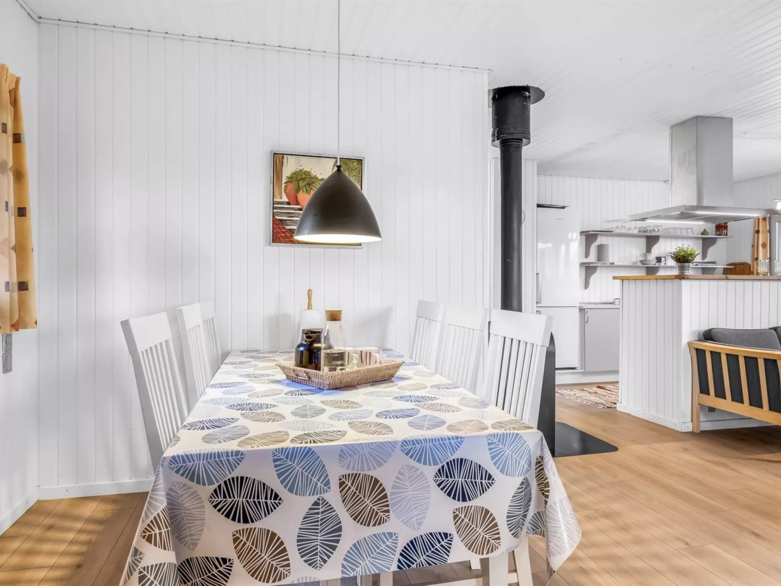 "Lonneke" - 800m from the sea-Binnen