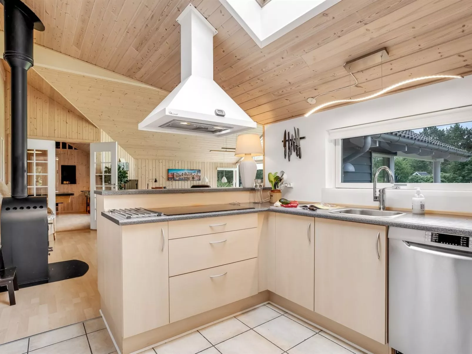 "Dorde" - 600m from the sea-Binnen