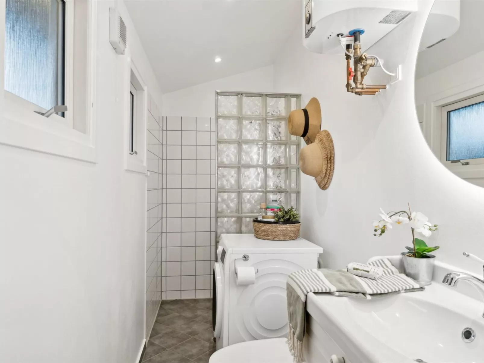 "Eero" - 175m to the fjord-Binnen