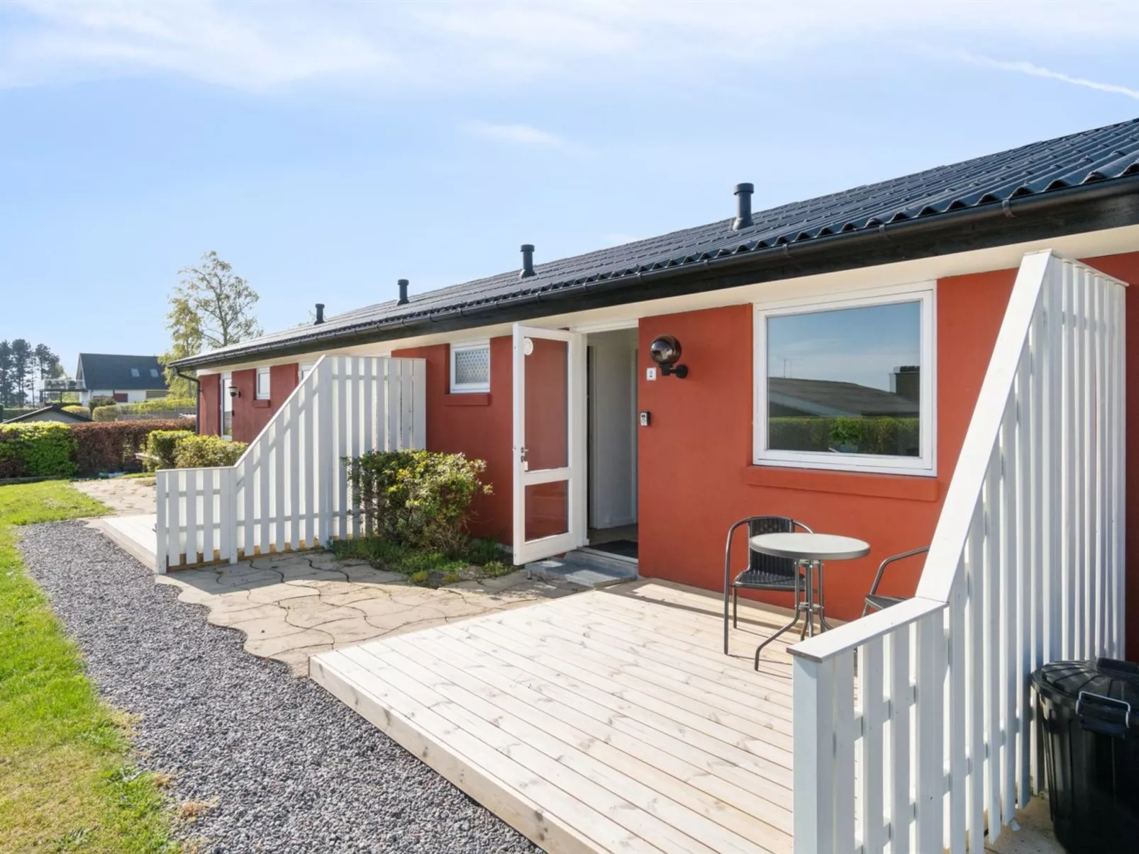 "Kate" - 300m from the sea-Buiten