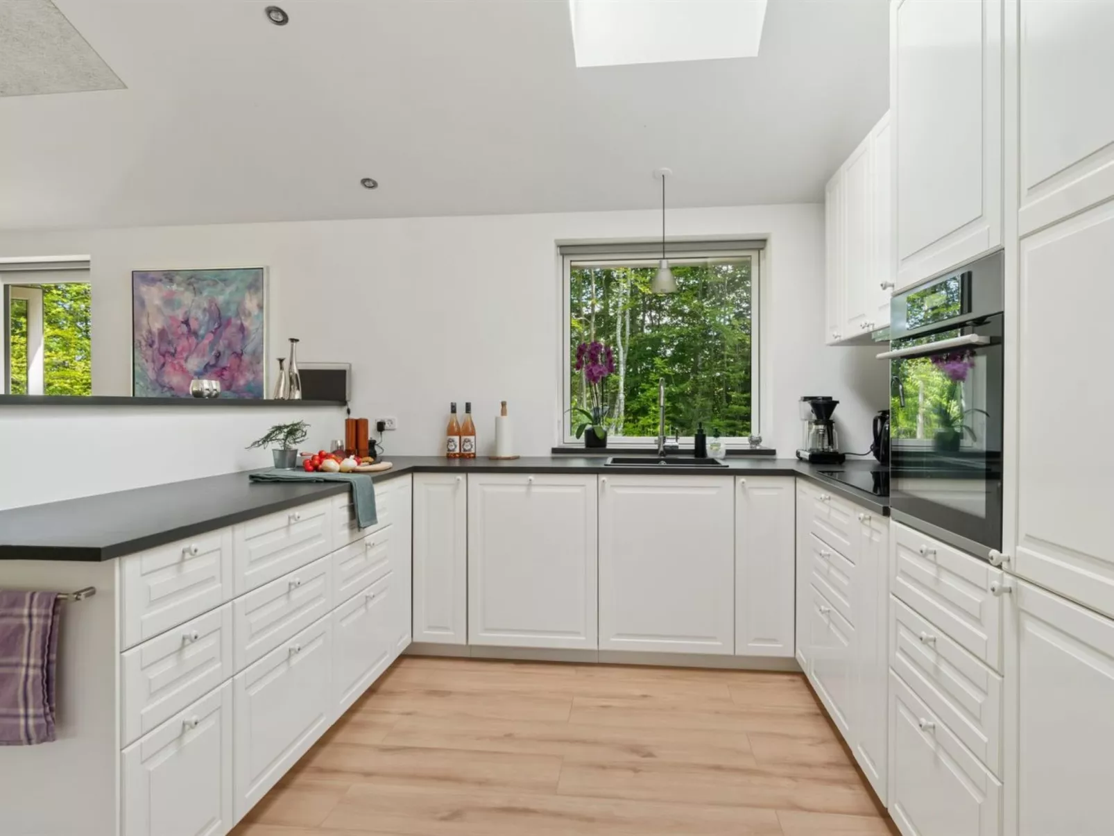 "Hotherus" -  from the sea-Binnen