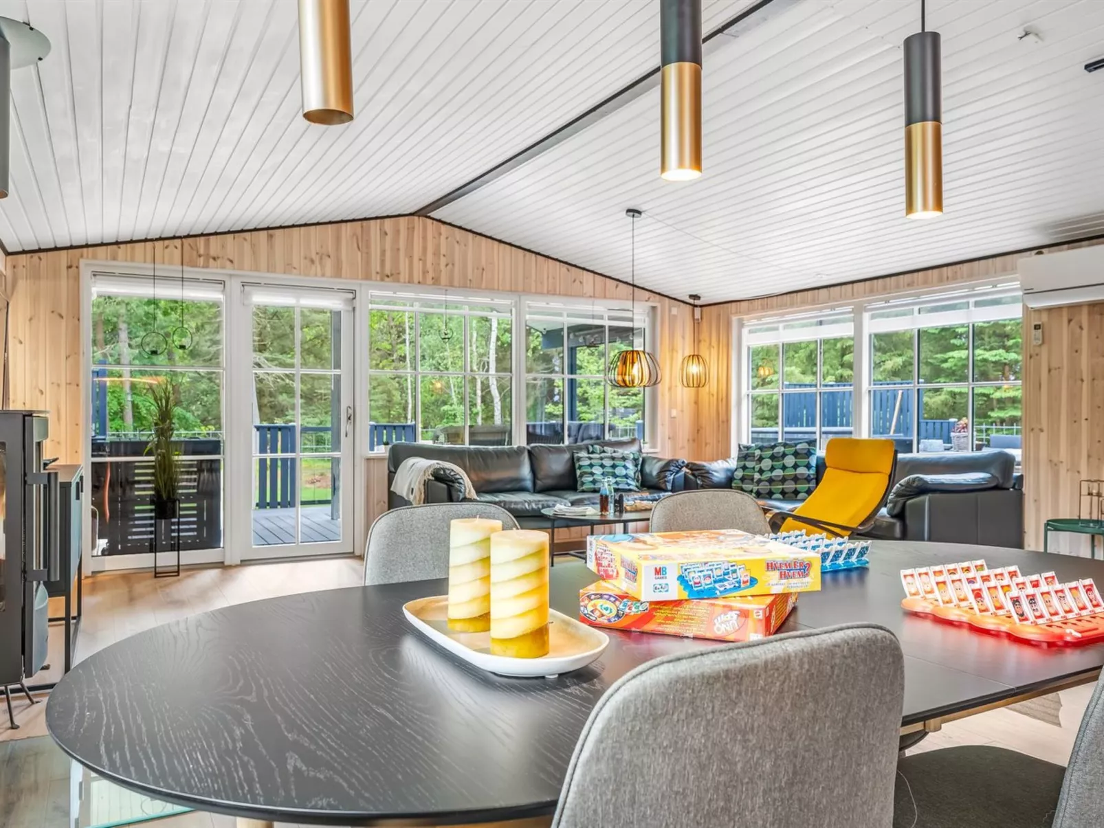 "Emelrik" - 2km from the sea-Binnen