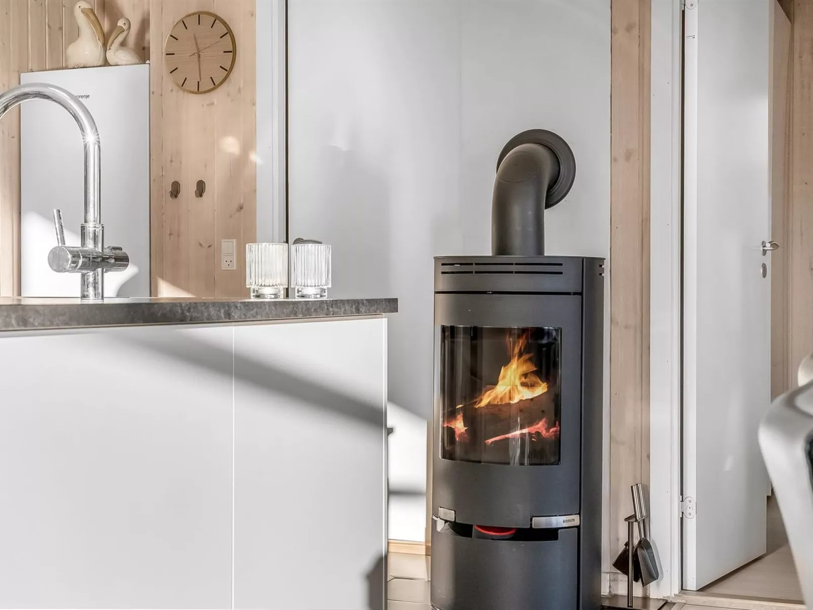 "Herwarth" - 400m from the sea-Binnen