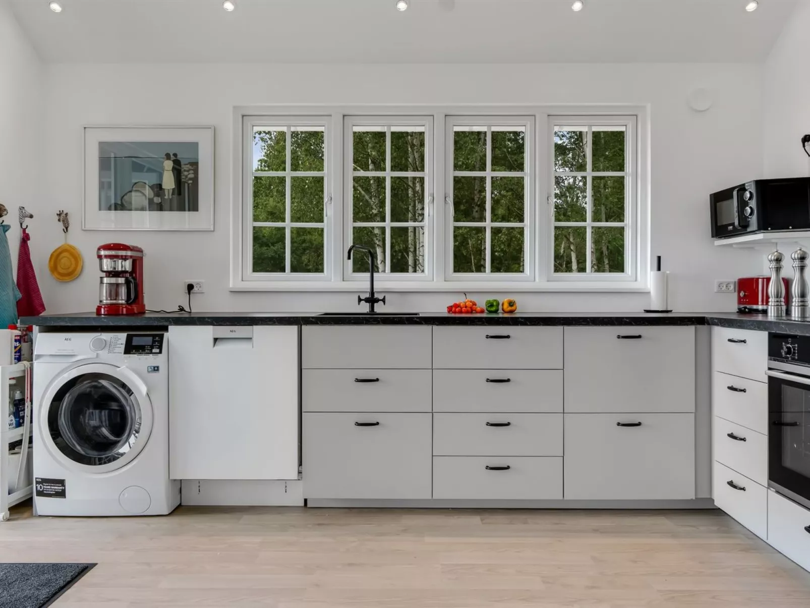 "Farman" - 150m from the sea-Binnen