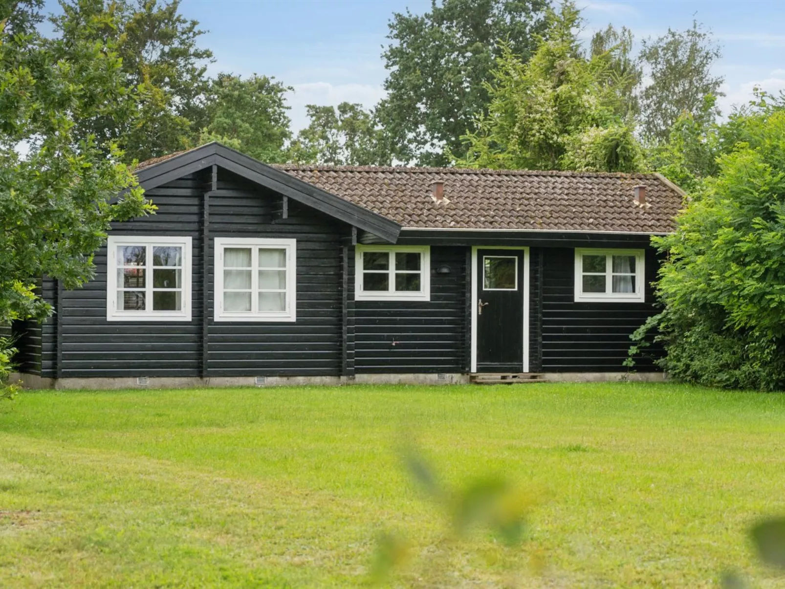 "Kjell" - 25m from the sea-Buiten