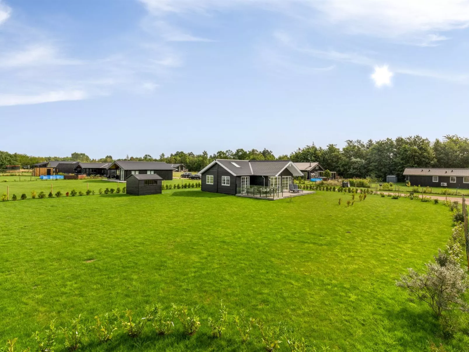 "Hellevi" - 900m from the sea-Buiten