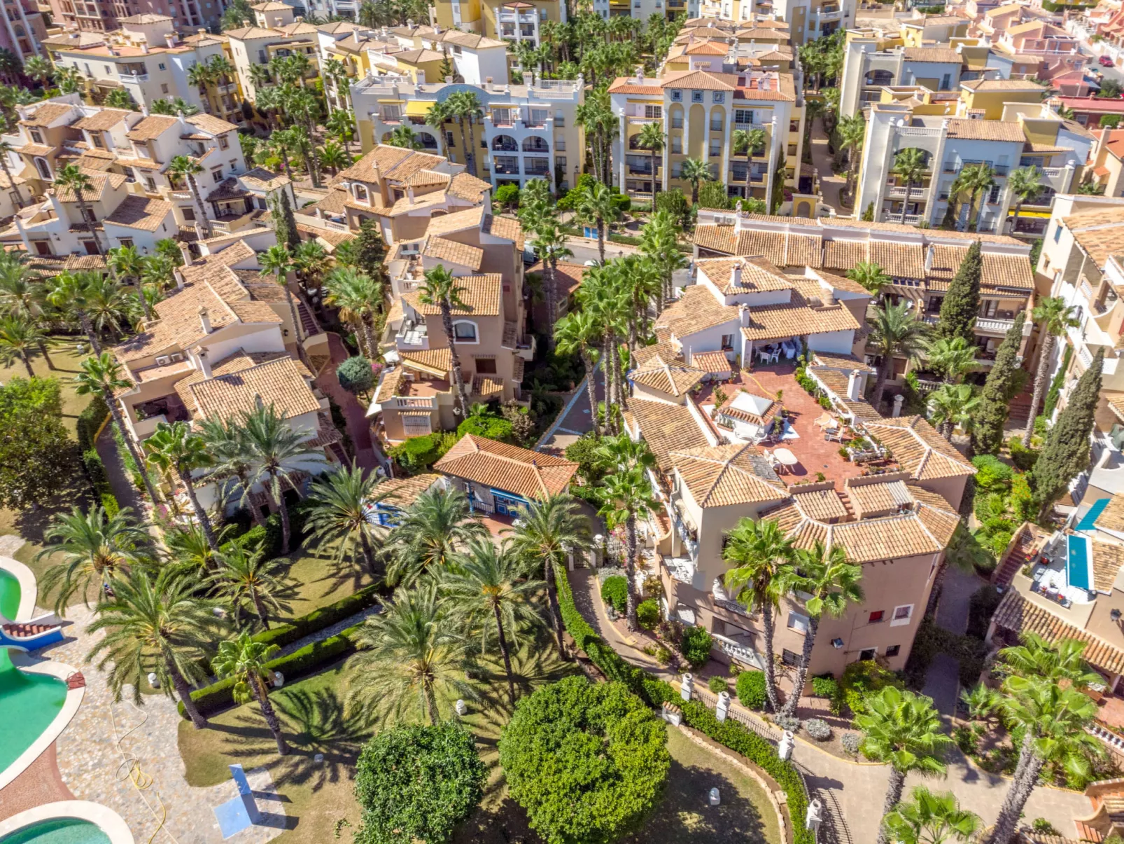 Aldea del Mar-Buiten