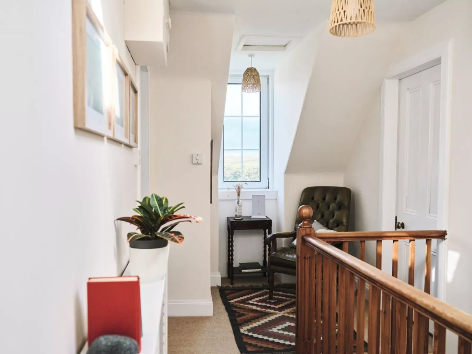 Tigh Na Bruthaich-Binnen