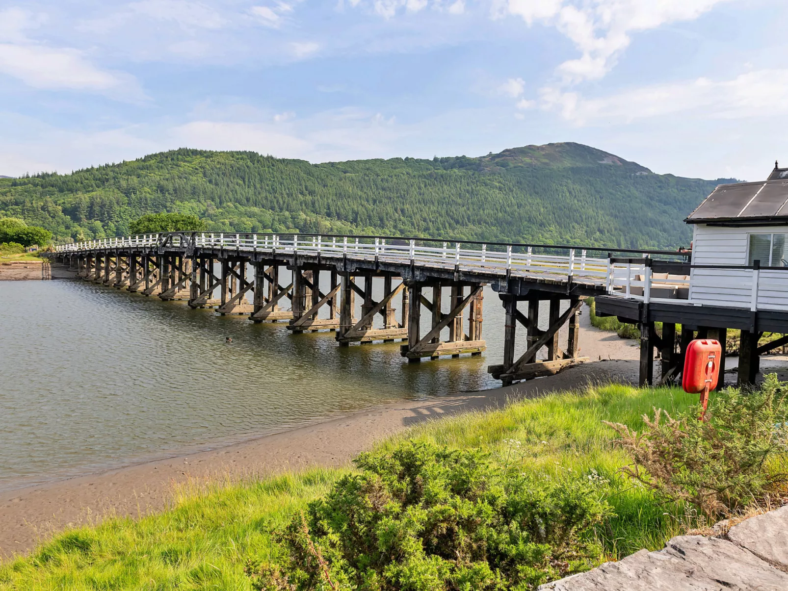 Toll Bridge Cottage-Buiten