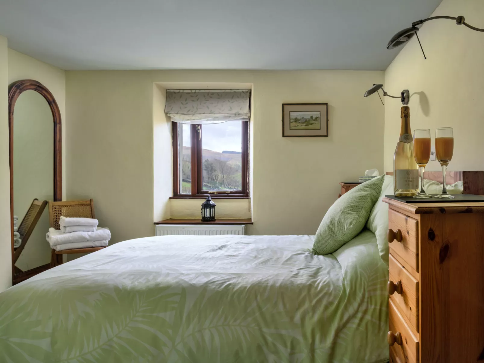 Dolwar Cottage-Binnen